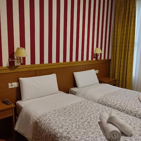 Salomé Hotel Madrid Kültér fotó