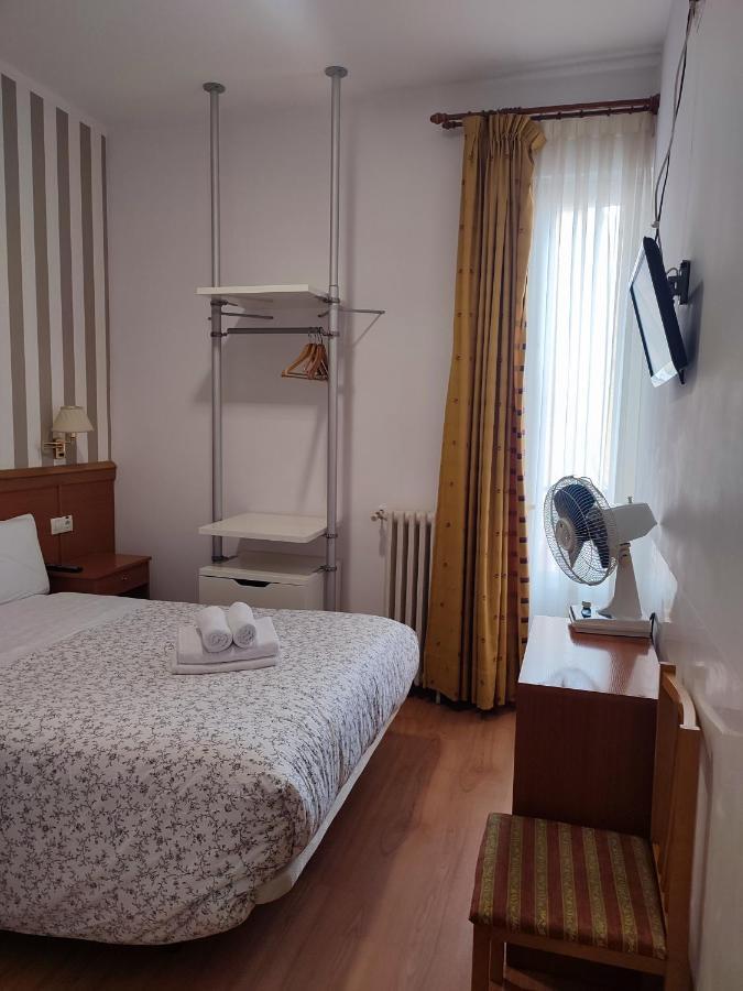 Salomé Hotel Madrid Kültér fotó