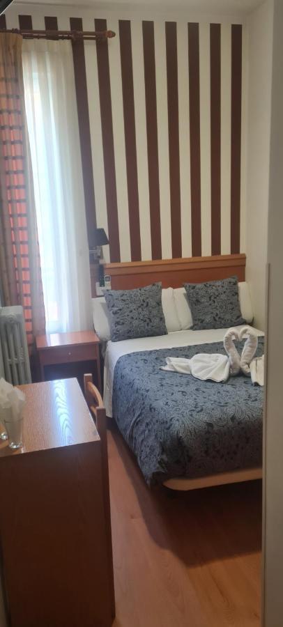 Salomé Hotel Madrid Kültér fotó